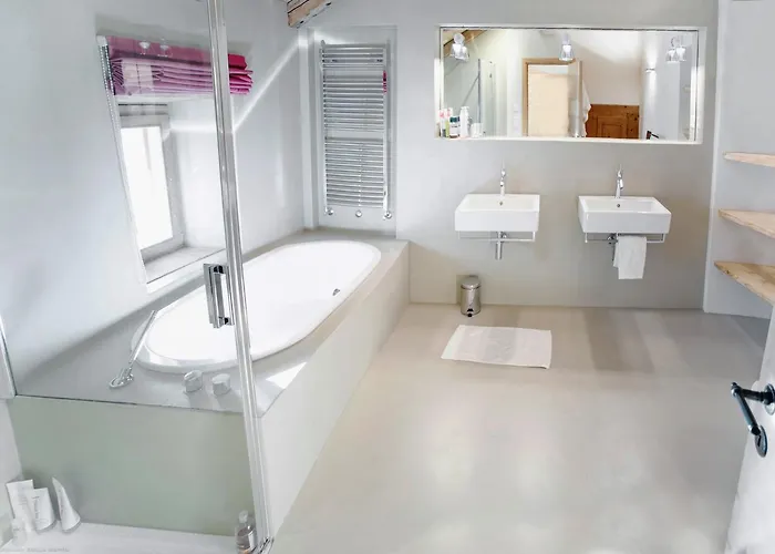 Chesa Chamuera Alpstuga